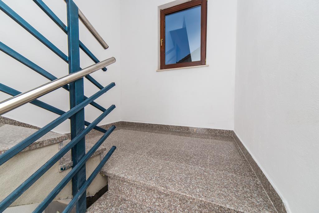 Apartment Drazena Trogir Exterior foto