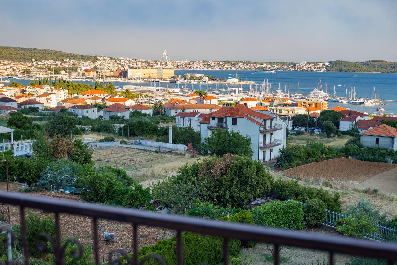 Apartment Drazena Trogir Exterior foto
